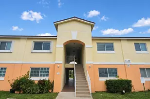 3650 N 56th Ave, Hollywood, FL 33021 - Photo 1