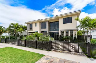 434 NE 6th St, Boca Raton, FL 33432 - Photo 1