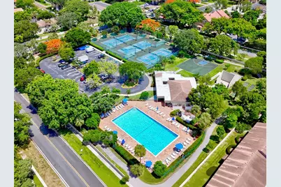 507 Gardens Drive #203, Pompano Beach, FL 33069 - Photo 1