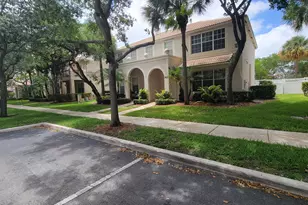 8033 Murano Cir, Palm Beach Gardens, FL 33418 - Photo 1