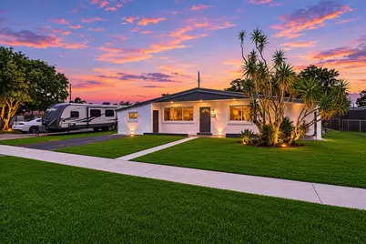 620 N 66th Avenue, Hollywood, FL 33024 - Photo 1