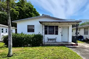 425 NW 6th St, Hallandale Beach, FL 33009 - Photo 1