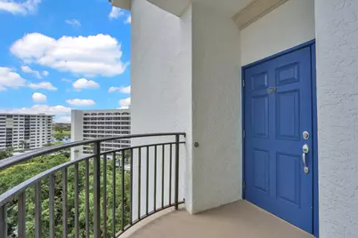 370 Golfview Road #901, North Palm Beach, FL 33408 - Photo 1