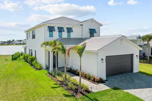 489 SE Fascino Cir, Port Saint Lucie, FL 34984 - Photo 1
