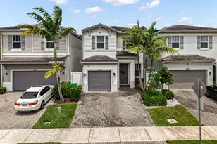 4805 NW 48th Terrace, Tamarac, FL 33319 - Photo 1