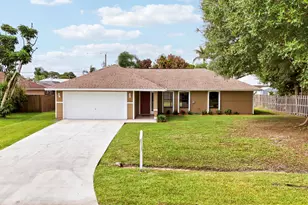 1582 SW Aledo Ln, Port Saint Lucie, FL 34953 - Photo 1