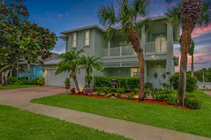 205 NW Magnolia Lakes Blvd, Port Saint Lucie, FL 34986 - Photo 1