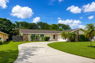 113 Sandpiper Ave, Royal Palm Beach, FL 33411 - Photo 1