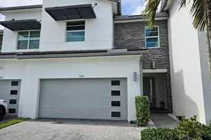 9108 Kingsmoor Wy, Lake Worth, FL 33467 - Photo 1