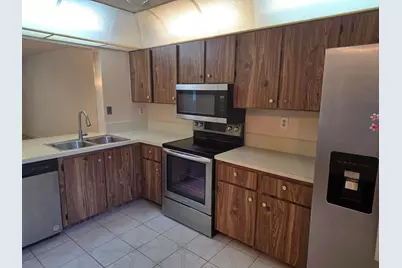 170 SE 7th Street SE #301, Deerfield Beach, FL 33441 - Photo 1