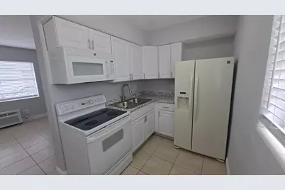 16951 NE 18th Avenue #14, Miami, FL 33162 - Photo 1