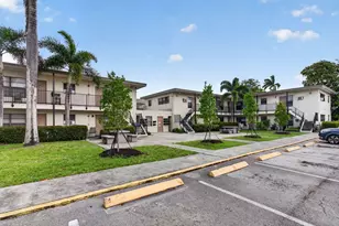 2275 NE 12th St, Pompano Beach, FL 33062 - Photo 1