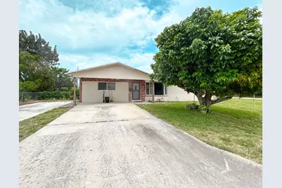 441 SW 6th Avenue, Boynton Beach, FL 33435 - Photo 1
