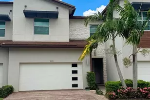 8951 Kingsmoor Wy, Lake Worth, FL 33467 - Photo 1