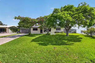 115 NW 7th St, Boca Raton, FL 33432 - Photo 1