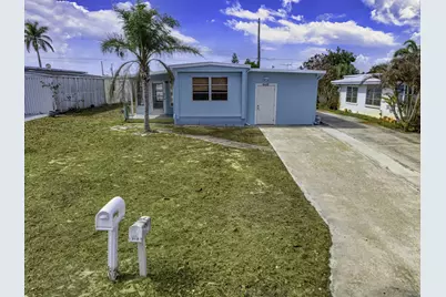 8420 SE Eagle Avenue, Hobe Sound, FL 33455 - Photo 1