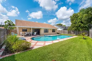 9102 Bedford Dr, Boca Raton, FL 33434 - Photo 1
