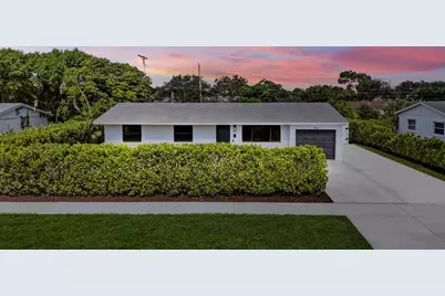 816 Juniper Drive, North Palm Beach, FL 33408 - Photo 1