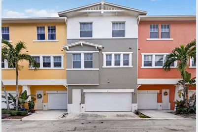 430 Amador Lane #4, West Palm Beach, FL 33401 - Photo 1