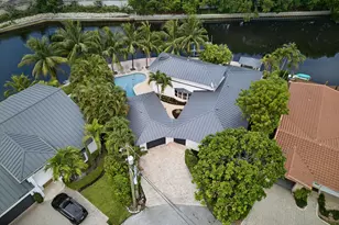 2056 NE 21st Ct, Wilton Manors, FL 33305 - Photo 1