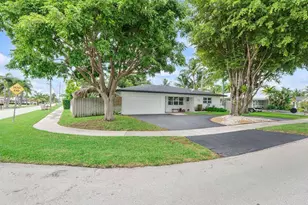 701 SE 5th Ct, Pompano Beach, FL 33060 - Photo 1