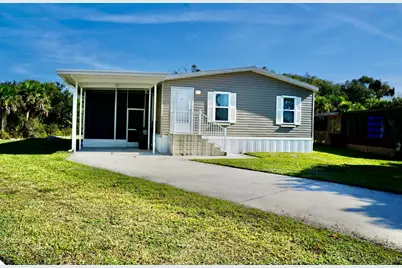 325 Mockingbird Avenue, Fort Pierce, FL 34982 - Photo 1
