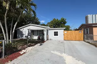 4927 SW 44th Terrace, Dania Beach, FL 33314 - Photo 1