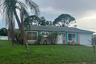 450 SW Belmont Cir, Port Saint Lucie, FL 34953 - Photo 1