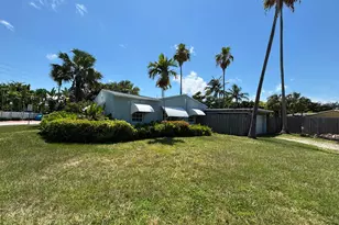 1749 NE 15th St, Fort Lauderdale, FL 33304 - Photo 1