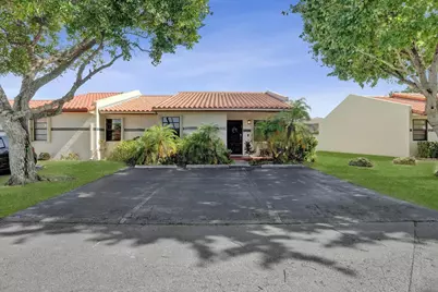11218 SW 58th Circle, Cooper City, FL 33330 - Photo 1