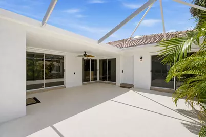 10701 Chapman Oak Court, Palm Beach Gardens, FL 33410 - Photo 1