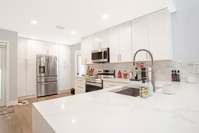 10048 SW 16th Street, Pembroke Pines, FL 33025 - Photo 1