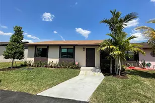 4741 SW 135th Pl, Miami, FL 33175 - Photo 1