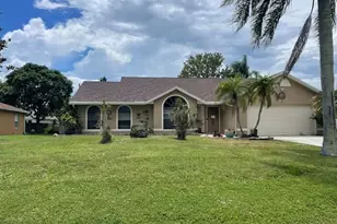 618 SE Streamlet Ave, Port Saint Lucie, FL 34983 - Photo 1