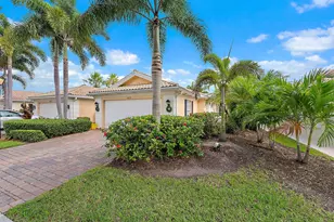 8229 St Johns Ct, Wellington, FL 33414 - Photo 1