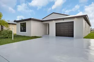 63 La Villa Way, Fort Pierce, FL 34951 - Photo 1