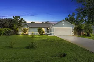 2182 SE South Buttonwood Dr, Port Saint Lucie, FL 34952 - Photo 1