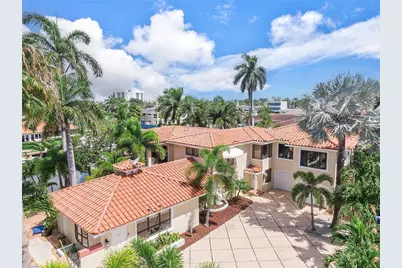 231  Lake Ct, Lauderdale by the Sea, FL 33308 - Photo 1