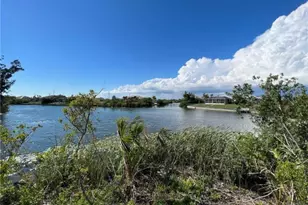 1920 NE 1st Pl, Cape Coral, FL 33909 - Photo 1