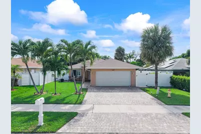 547 NE 1st Avenue, Deerfield Beach, FL 33441 - Photo 1