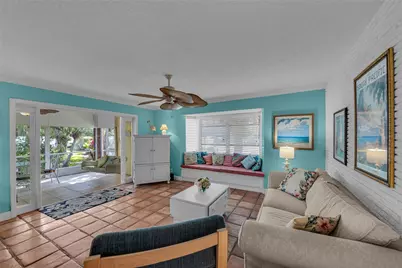 2541 NE 11th Street #101, Pompano Beach, FL 33062 - Photo 1