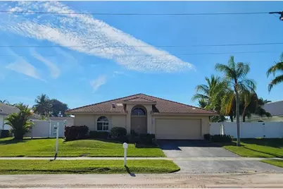 426 SE 3rd Place, Dania Beach, FL 33004 - Photo 1