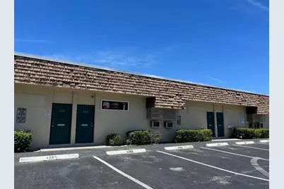4785 NE 11th Avenue #4785, Oakland Park, FL 33334 - Photo 1