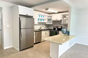 28 Ventnor B, Deerfield Beach, FL 33442 - Photo 1