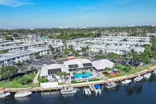 170 Cypress Club Dr, Pompano Beach, FL 33060 - Photo 1