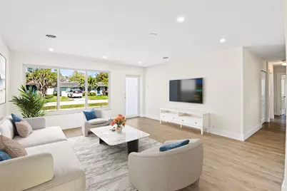 1104 SE 7th Street, Deerfield Beach, FL 33441 - Photo 1