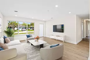 1104 SE 7th St, Deerfield Beach, FL 33441 - Photo 1