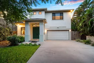 605 NE 15th Ave, Fort Lauderdale, FL 33304 - Photo 1