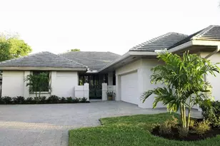 6102 SE Oakmont Pl, Stuart, FL 34997 - Photo 1