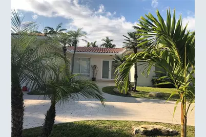 5911 NE 22nd Way, Fort Lauderdale, FL 33308 - Photo 1